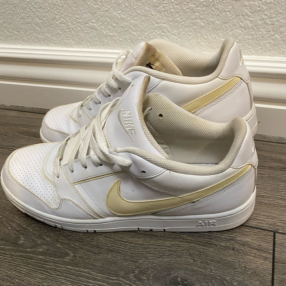 Nike Air Low